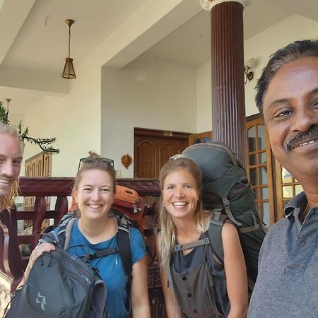 Pkn Homestay Kumily Thekkady Ngoại thất bức ảnh