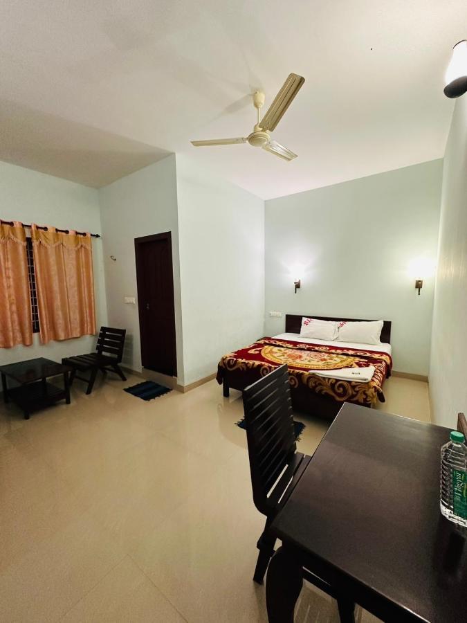 Pkn Homestay Kumily Thekkady Ngoại thất bức ảnh