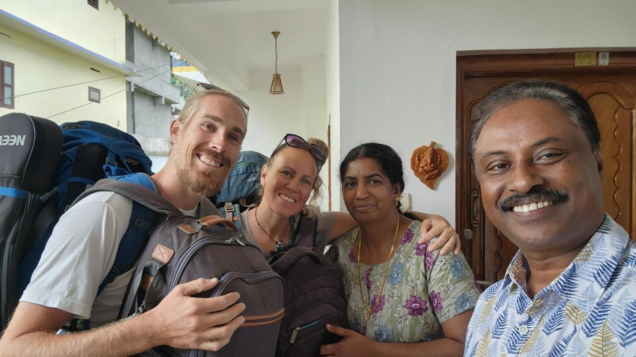 Pkn Homestay Kumily Thekkady Ngoại thất bức ảnh